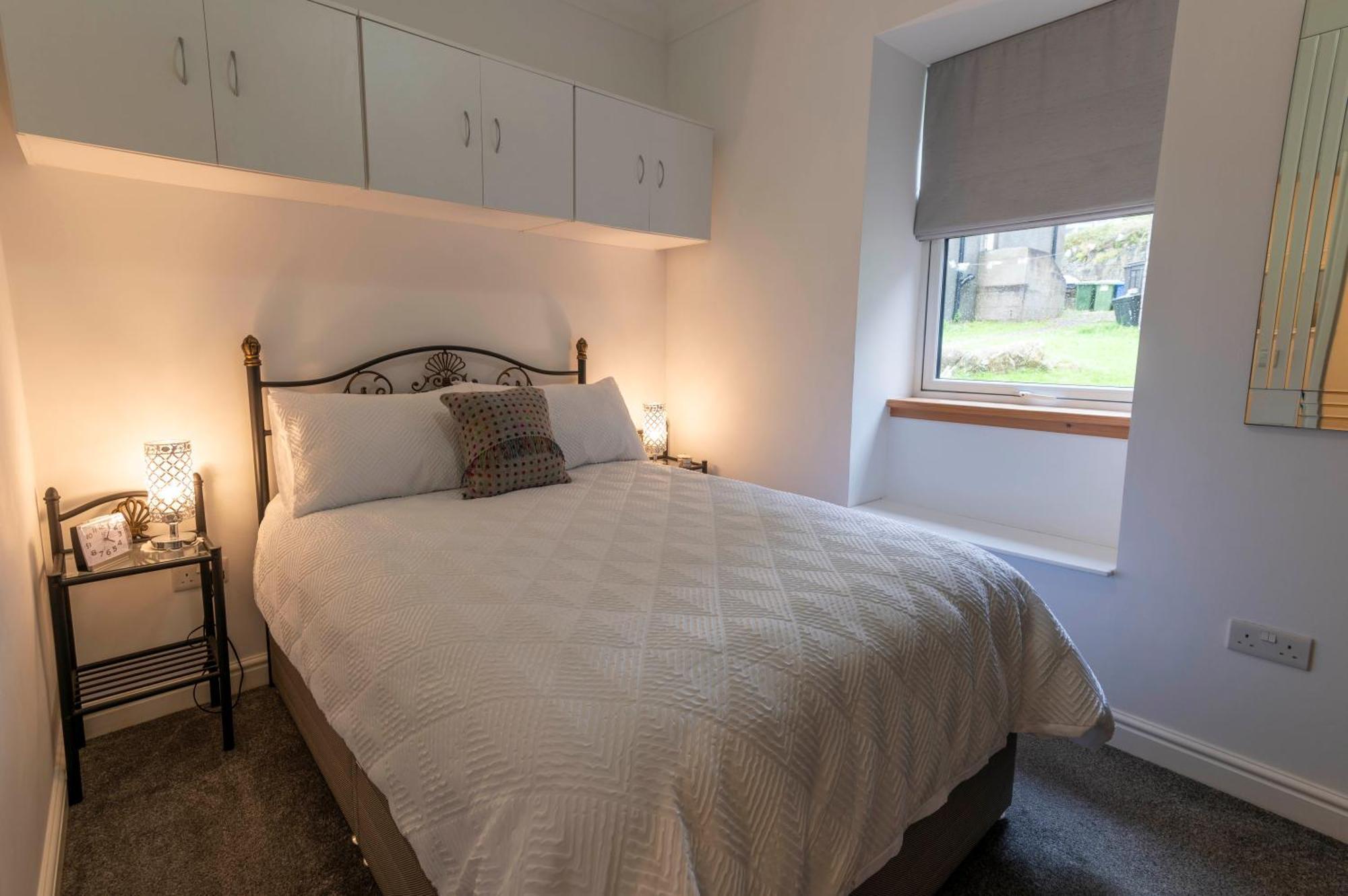 Spindrift Apartment *